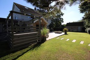 Photo 43- click for photo gallery